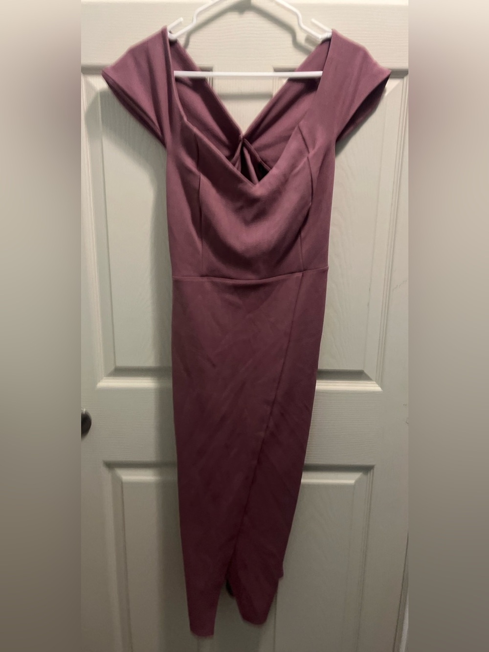 Boohoo Mauve Off the shoulder Cowl Neck Midi Dress #weddingdate, #eveningout